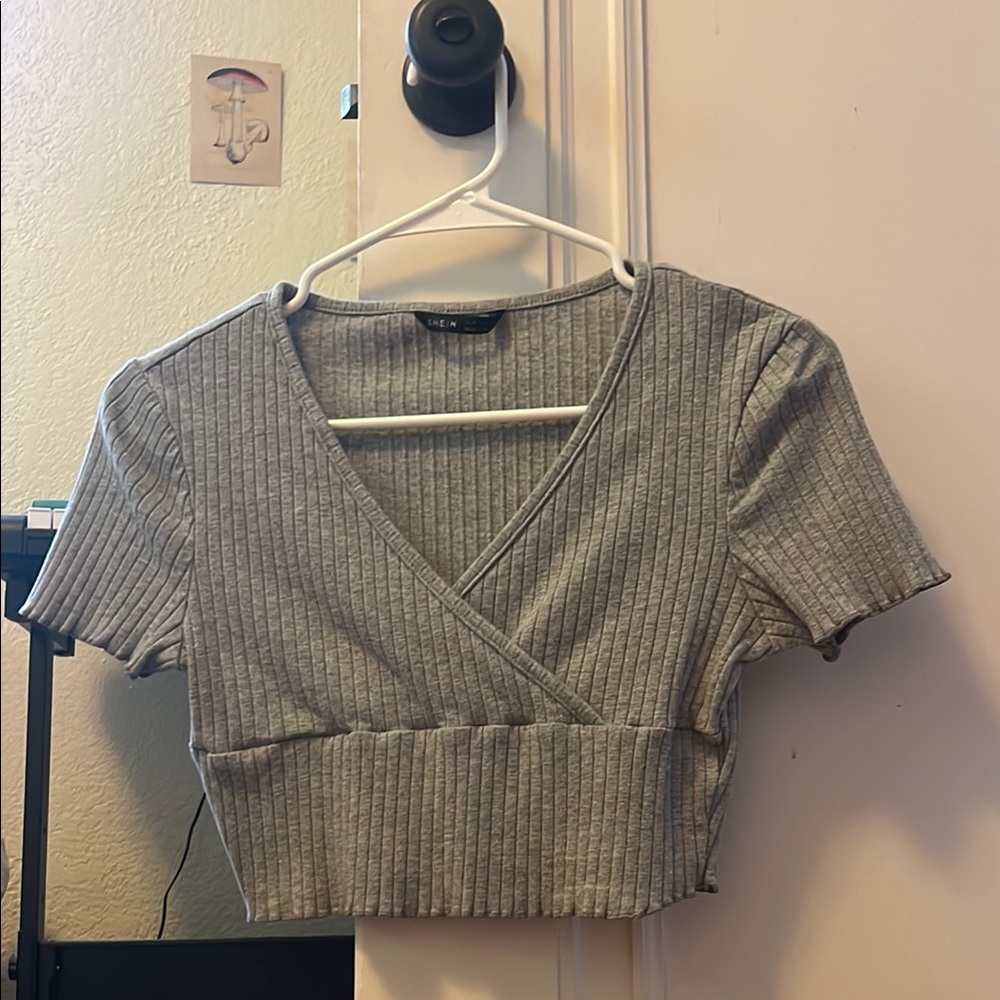 Shein Gray Ribbed Crop Blouse